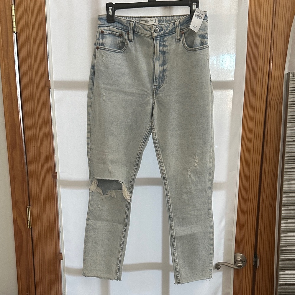 NWT Abercrombie & Fitch Light Blue Skinny Jeans